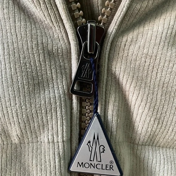 Moncler Maya Corduroy Jacket Men Size Medium (2) - Picture 4 of 8